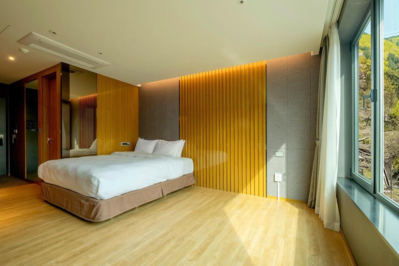 Jeongseon Intoraon Hotel ภายนอก รูปภาพ